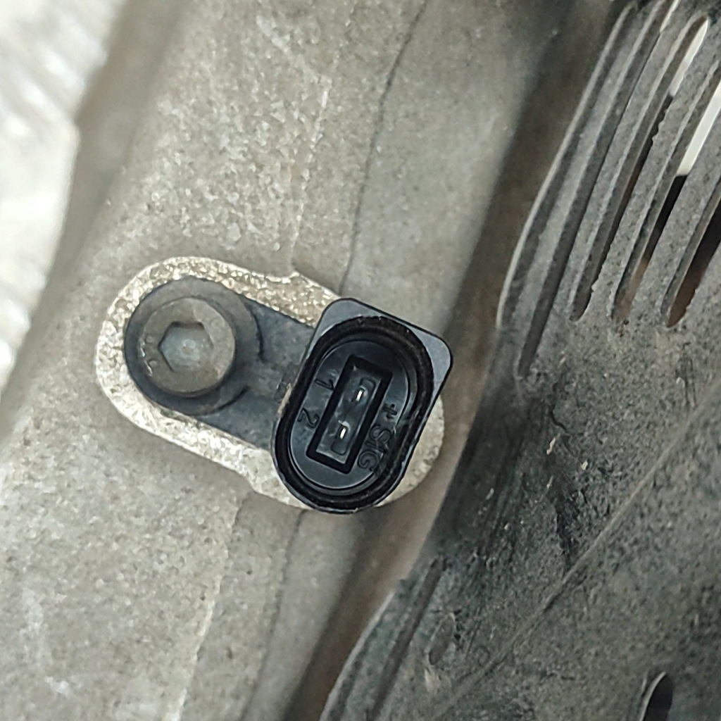 фото №6, Audi q8 2023 права сторона ступиця колеса передній