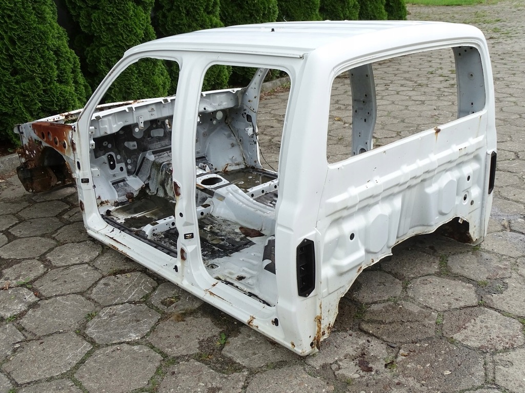 фото №1, Ford ranger ii mazda b2500 98-06 чверть лівий задня 4d блок двигуна c