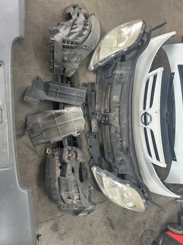 фото №3, Nissan primastar перед kompletny