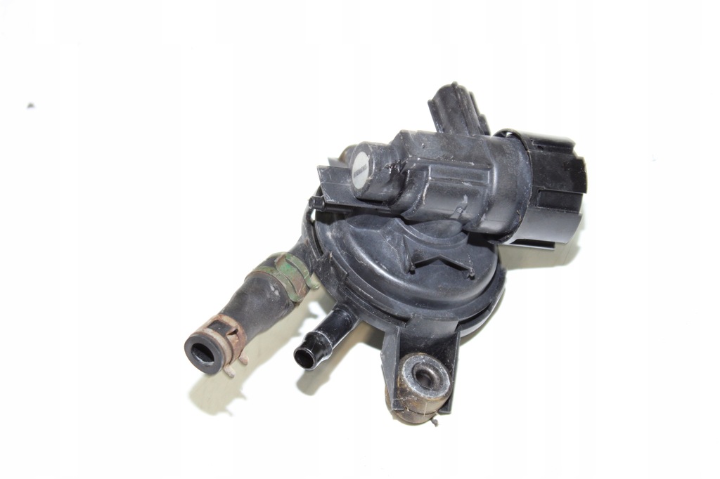 фото №4, Клапан вакууму jaguar xj xj6 xj8 x308 4.0 v8 lnc1515aa