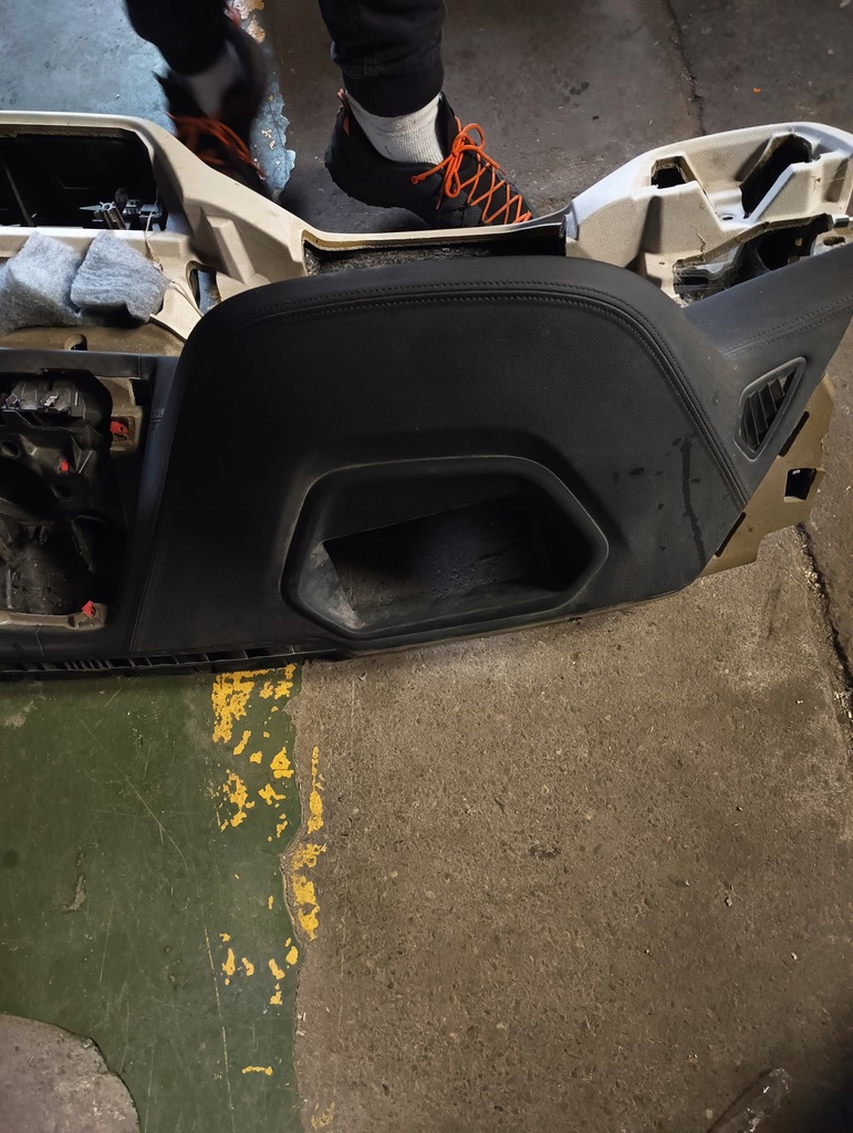 фото №7, Bmw консоль приборная панель приборная g30 g31 бардачок do восстановление