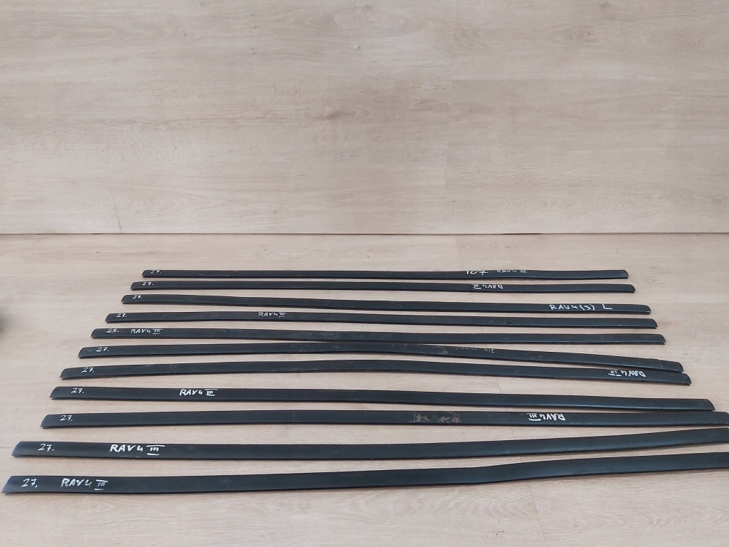 фото №1, Toyota rav4 iii молдинг кровельная левая правая прокладка крыша