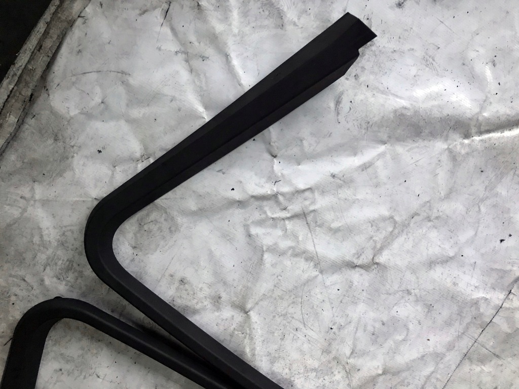 фото №2, Mercedes glk x204 lift рамка молдинг дверь перед eu