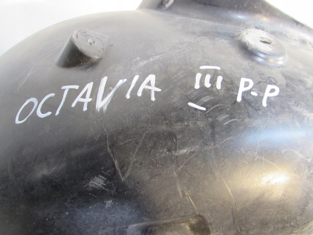 фото №8, Підкрилок перед праве skoda octyvia iii