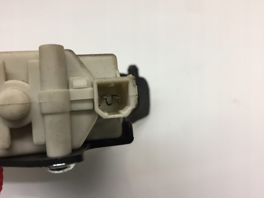 фото №3, Alfa romeo 159 привод крышка топлива 50501201