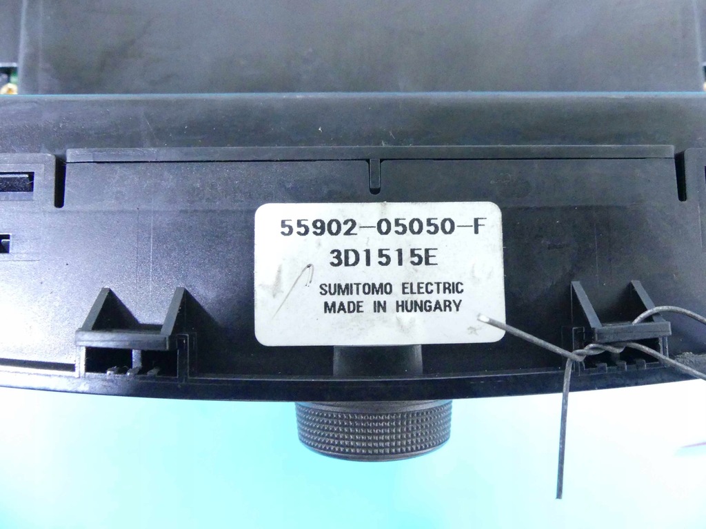 фото №7, Консоль панель обдув toyota avensis ii t25