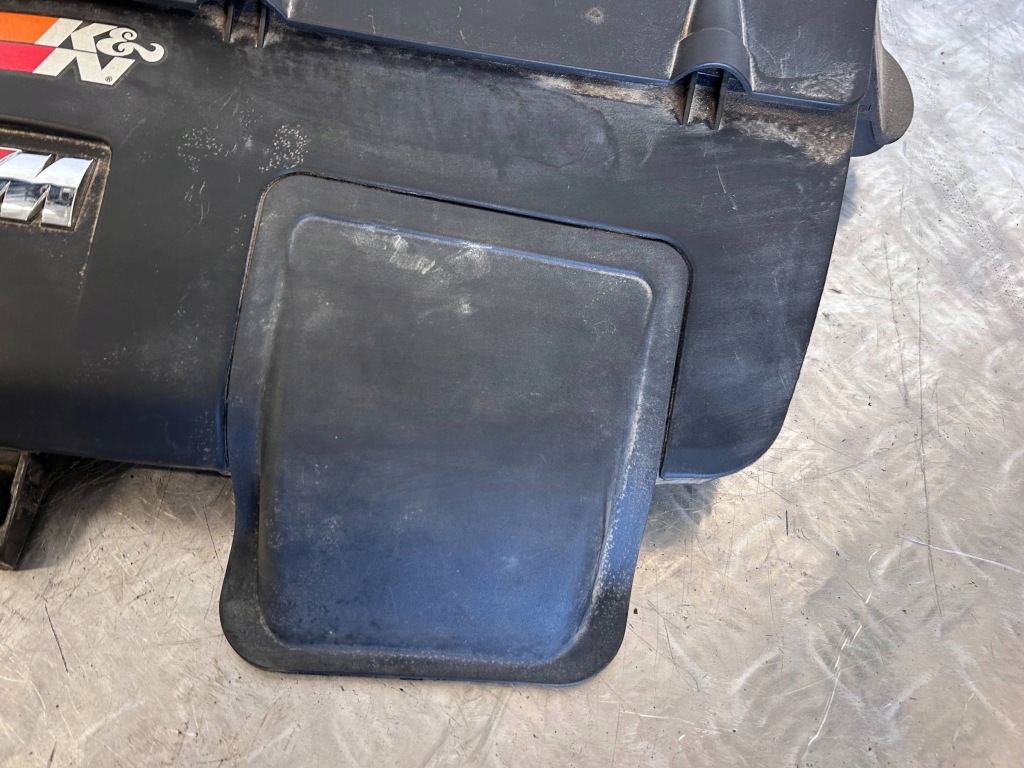 Корпус фільтра повітря bmw x5m e70 7589648 Київ