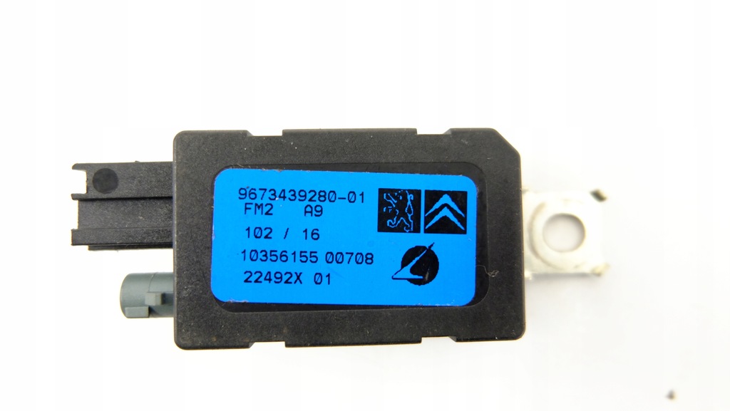 фото №1, Peugeot 2008 усилитель антенны радио 9673439280