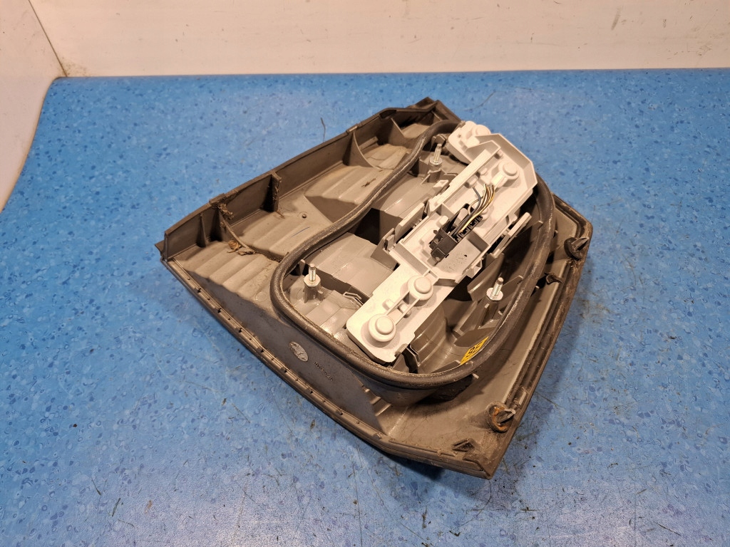 фото №7, Opel vectra c lift лампа задня ліва зовнішня