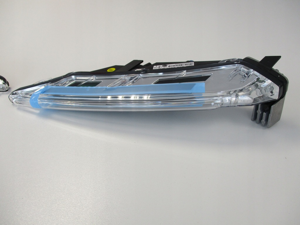 фото №9, Лампа поворотник led porsche macan 14r