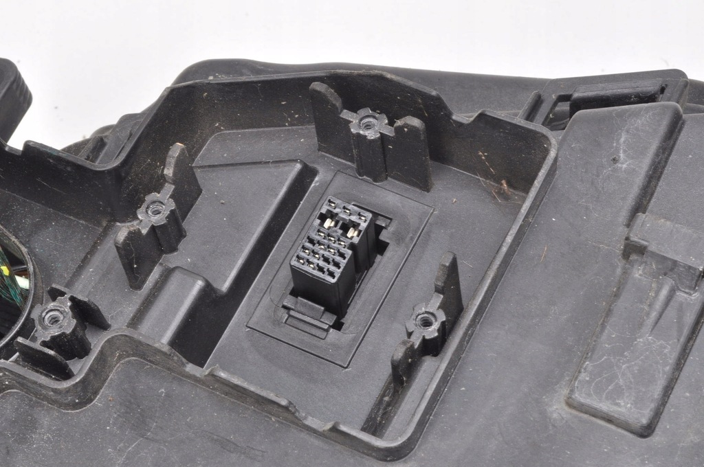 фото №9, Volvo s80 ii xc70 ii v70 iii лампа правая передняя ксенон usa 30796144