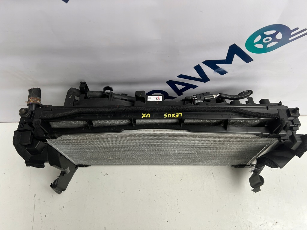 Pas передний усилитель радиатор вентилятор балка lexus ux в Украине