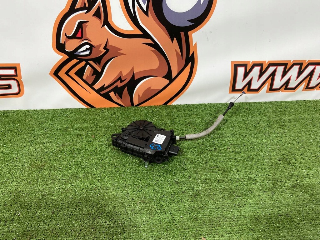 фото №11, Замок кришки багажника доводчик rr velar cpla404c10ad