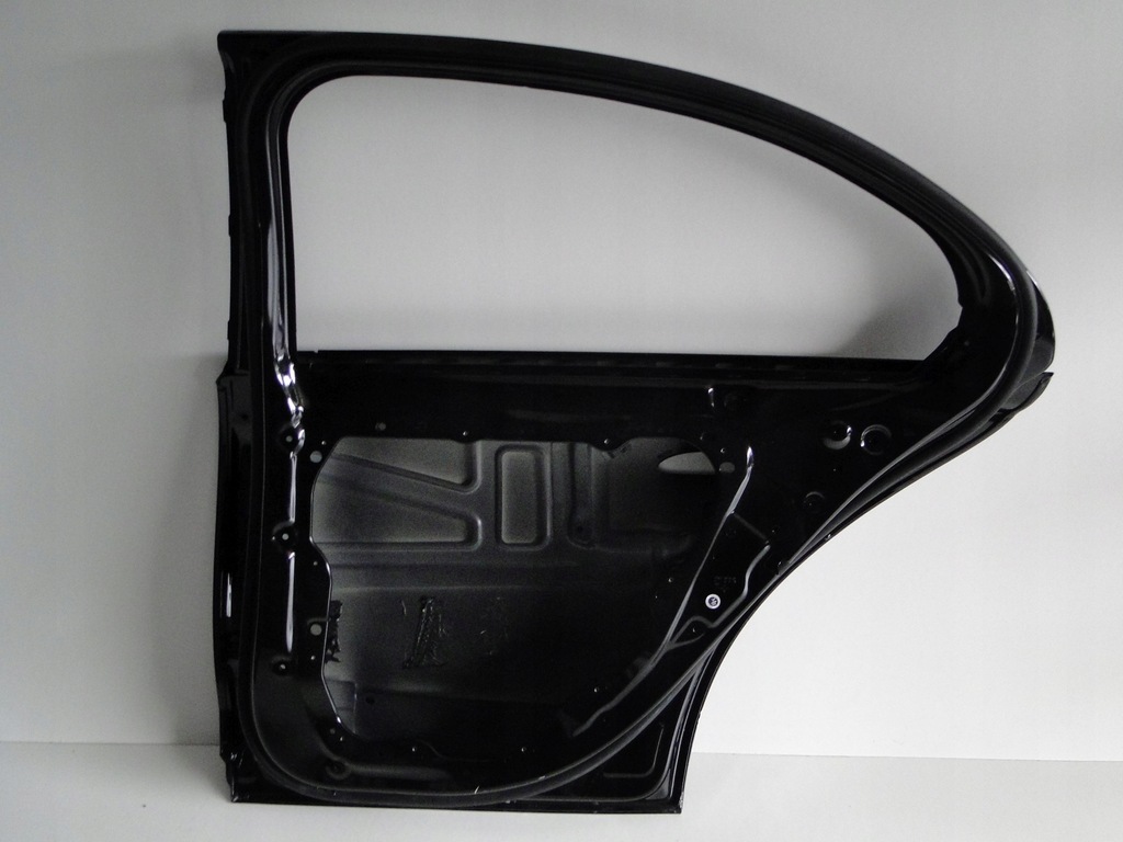 фото №12, Mercedes e klasa w214 214 sedan дверь задняя задние правое