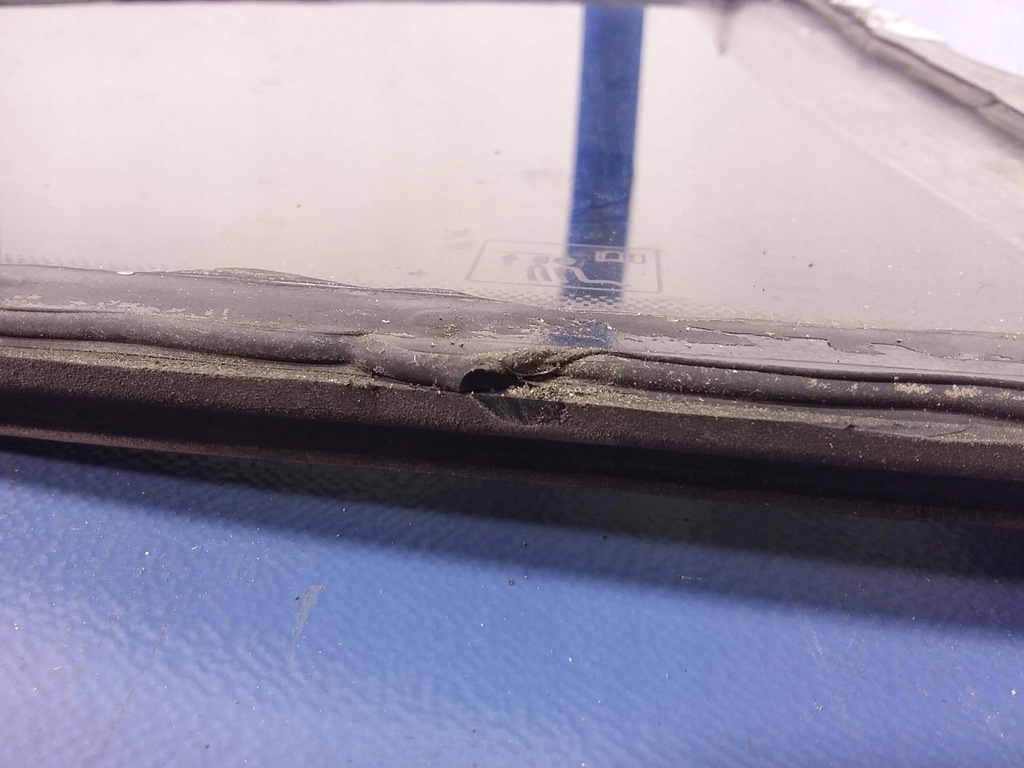 фото №4, Audi a5 8t coupe стекло кузовная задняя левая 09