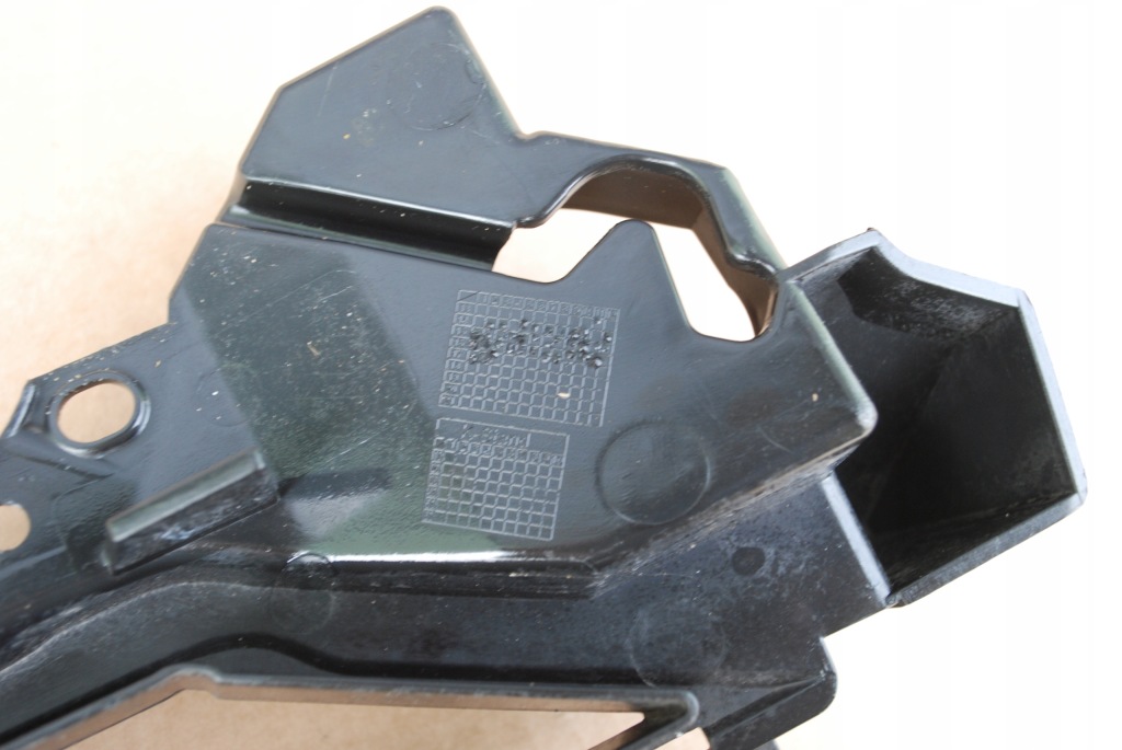 Audi 4g0807683c a6 c7 4g0 решётка средняя бампера Доставка