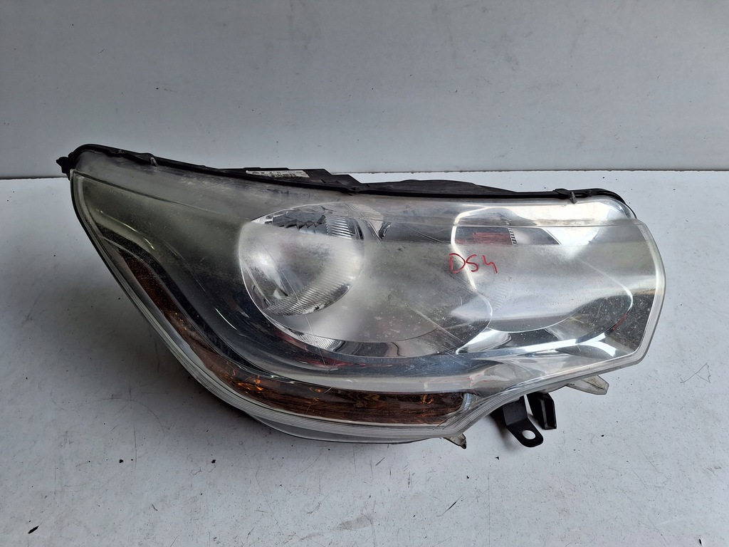 фото №1, Citroen ds4 12-16 лампа права uk
