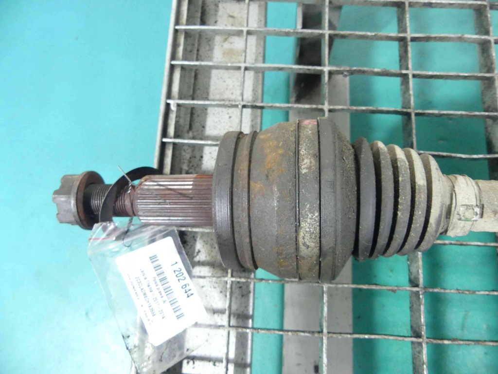 фото №2, Привідний вал права задня lancia thema ii 11-14 3.0 crd