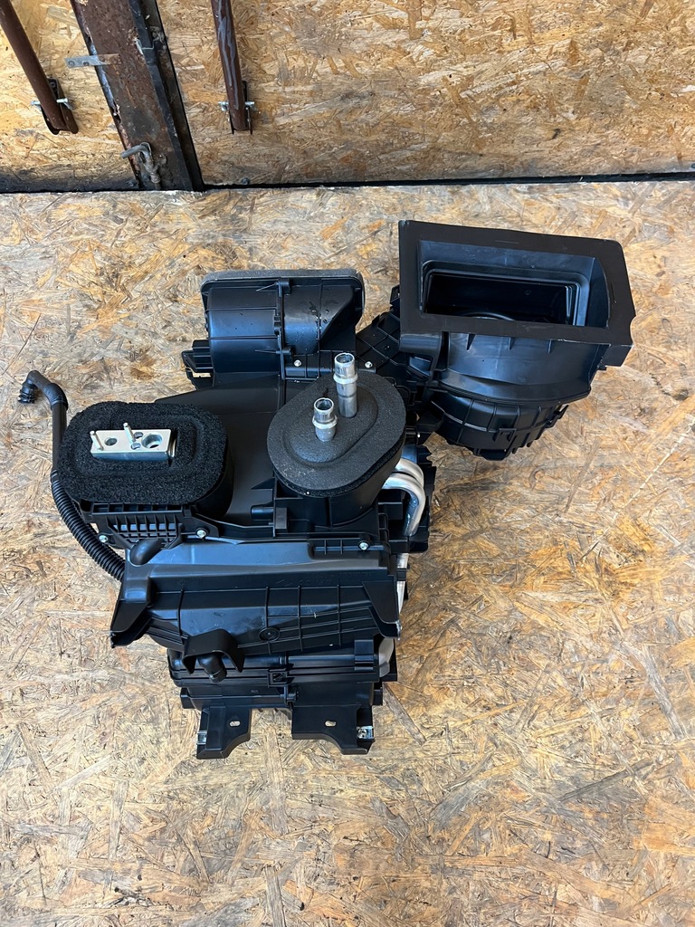 фото №1, Отопитель кондиционер renault master iv вентилятор