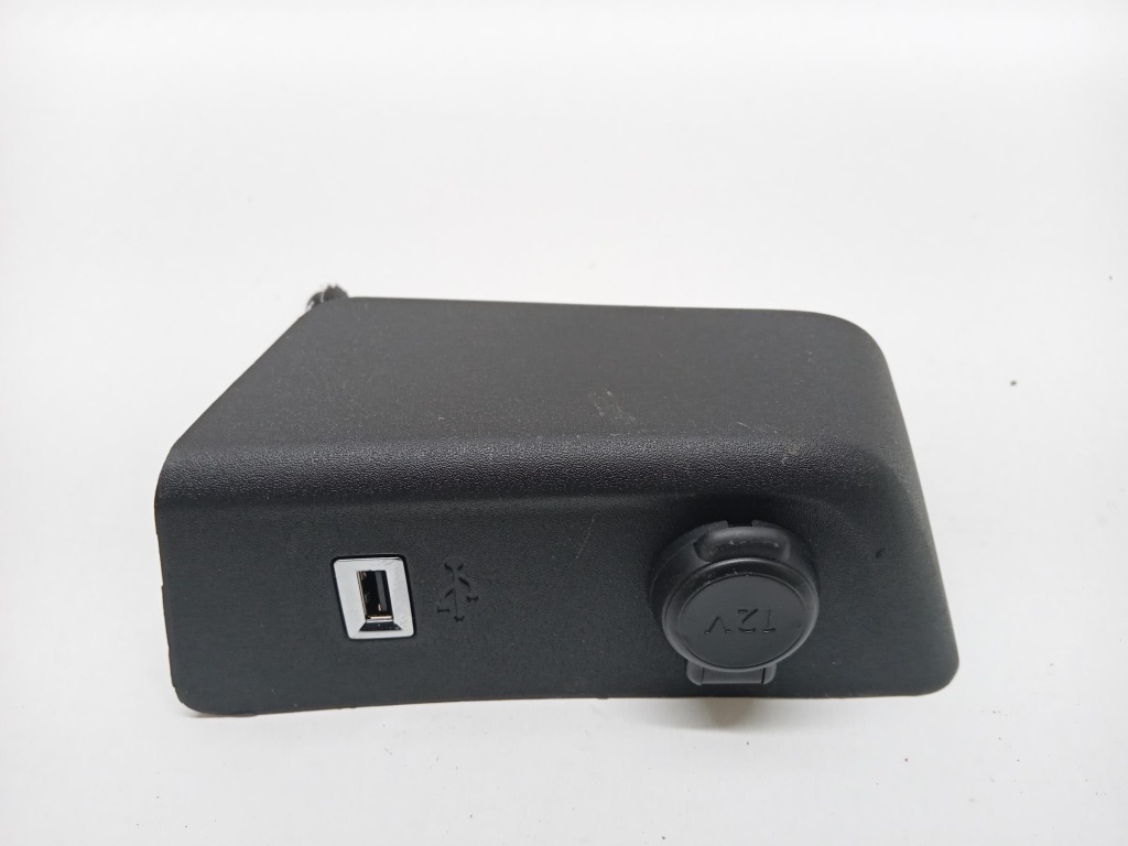 фото №1, Защита разъём usb 12v opel corsa f