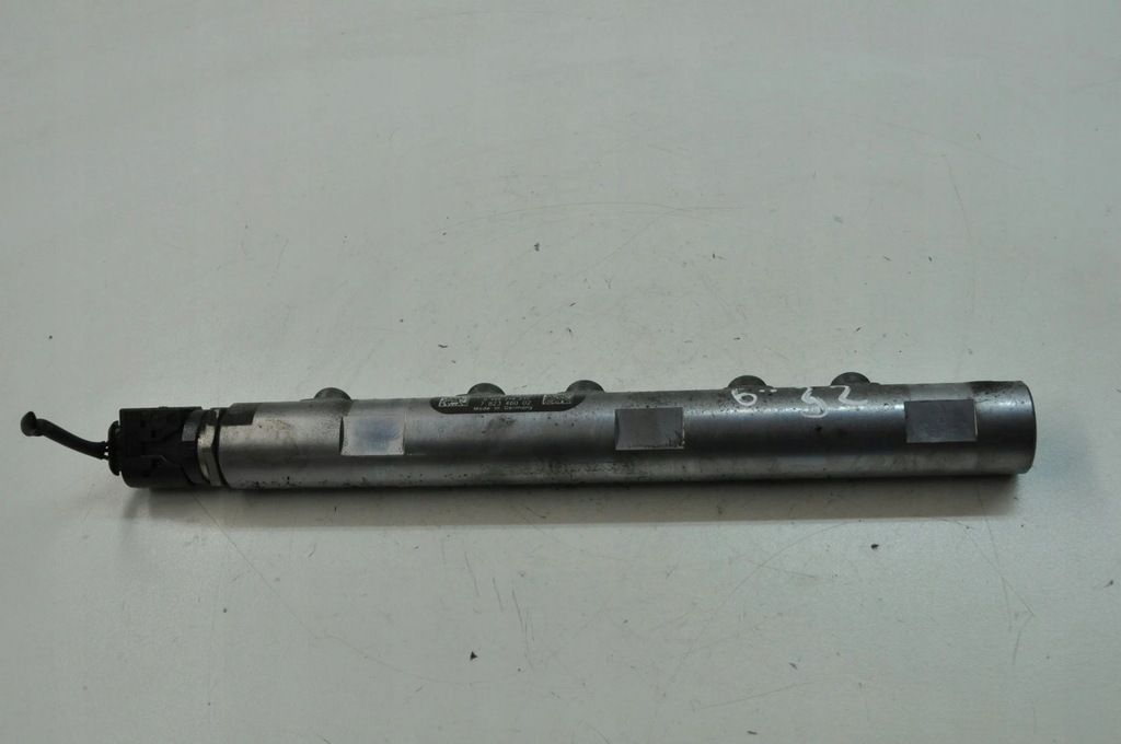 фото №1, Mini one - cooper coupe r56 2011 молдинг упорскування