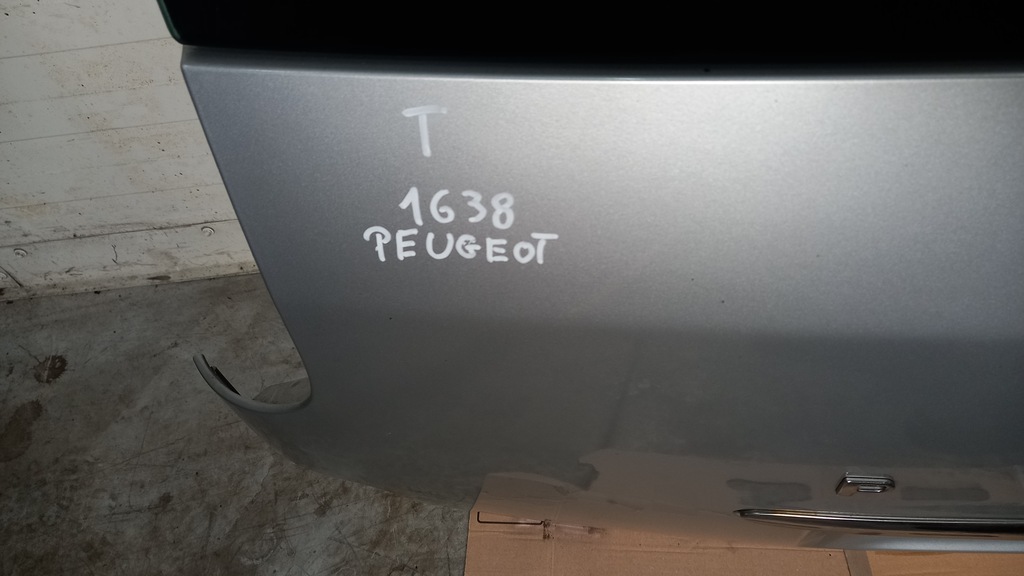 фото №10, Задня кришка багажника peugeot 807 02r