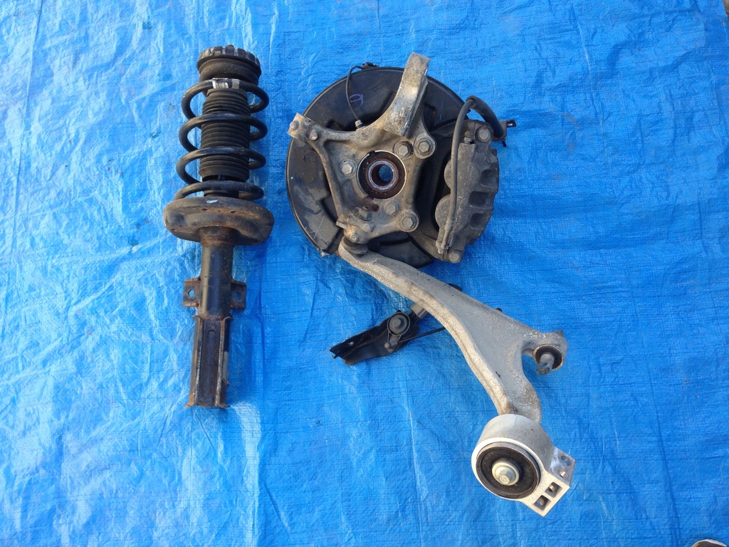 фото №1, Cadillac srx 13 14 поворотный кулак рычаг амортизатор
