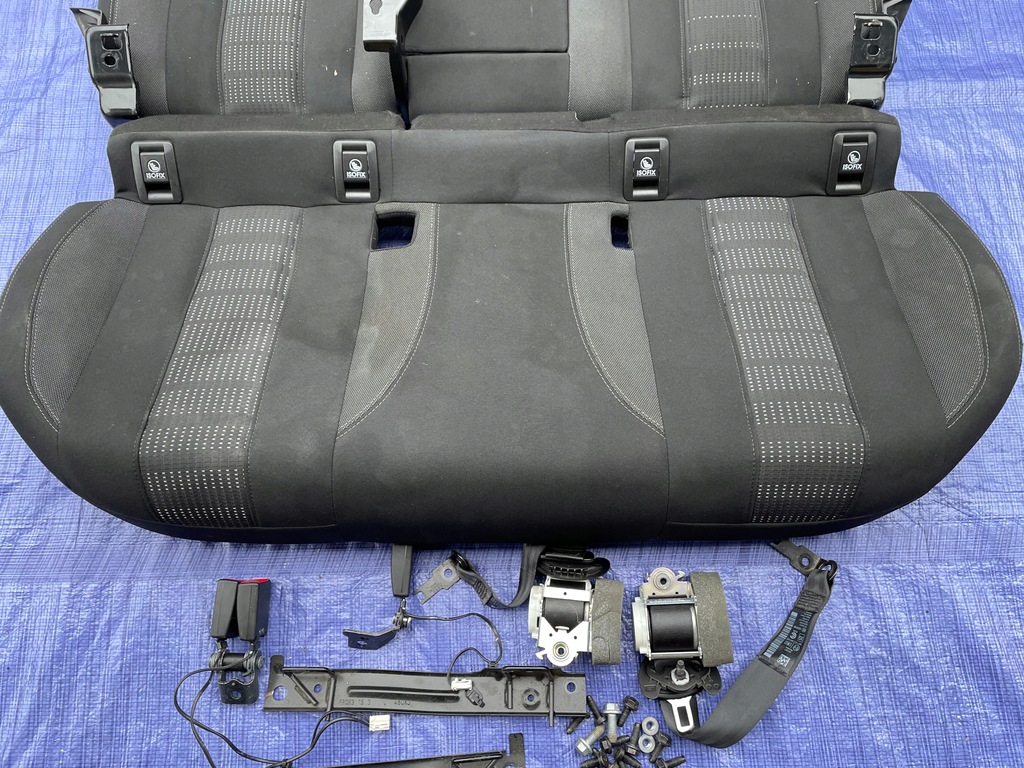 фото №10, Peugeot 308 t9 хетчбек сидіння задня заднє сидіння ремені заскочки