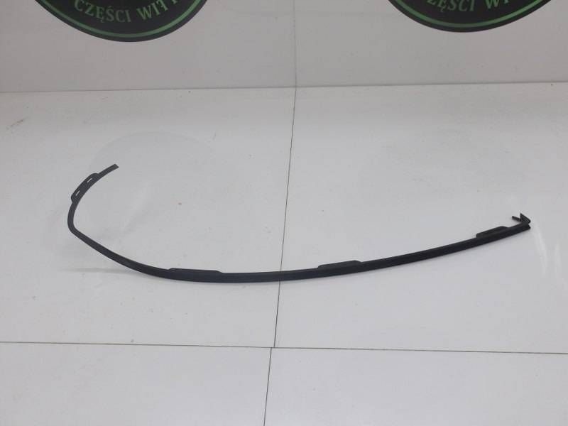 фото №1, Mercedes a w177 молдинг бампер левый перед