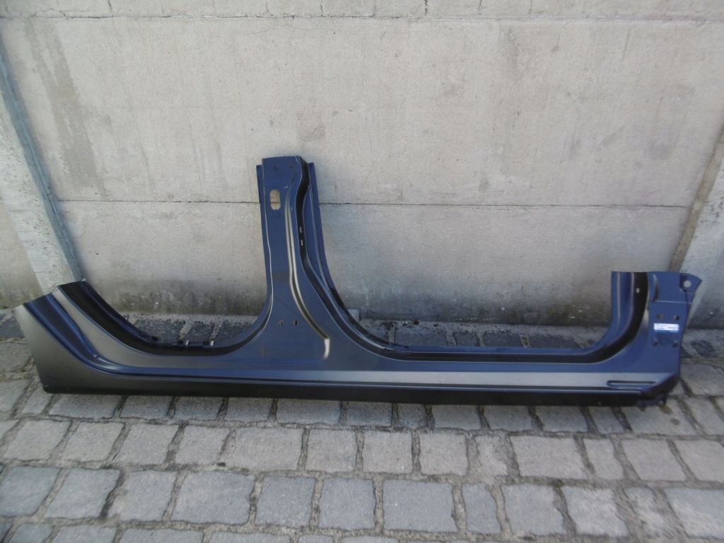 фото №1, Ford fiesta mk7 - порог правый новый
