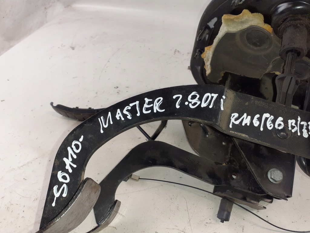 фото №2, Педаль газа тормоза сцепления renault master