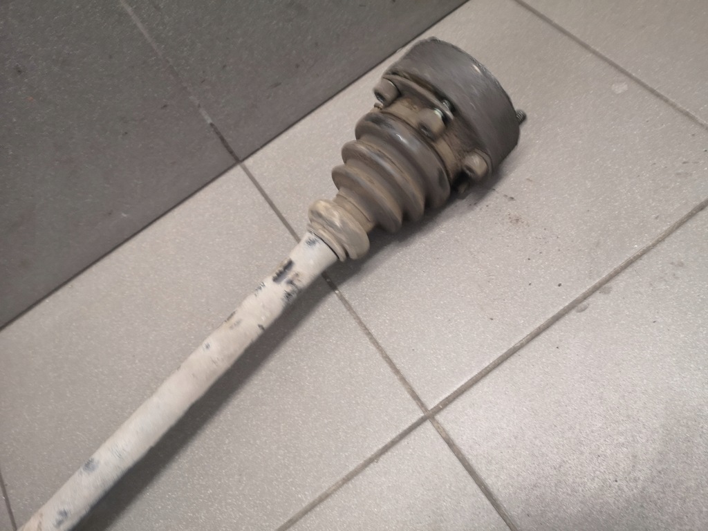 фото №4, Привідний вал задня audi a8 d2 2.5 tdi 4d0501203e