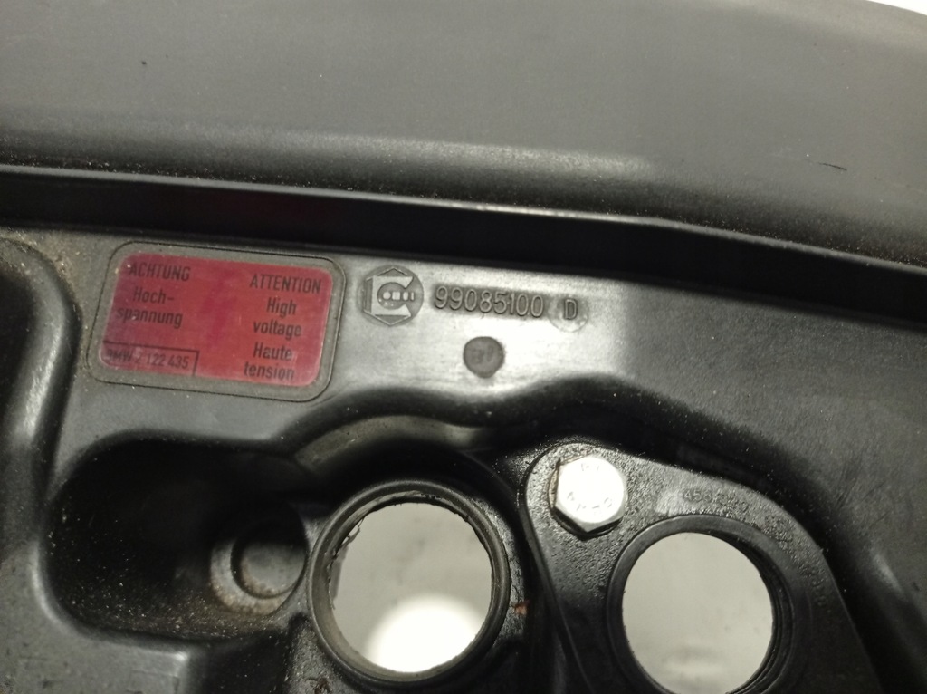 фото №5, Кришка клапанів bmw e46 1.8 7506728