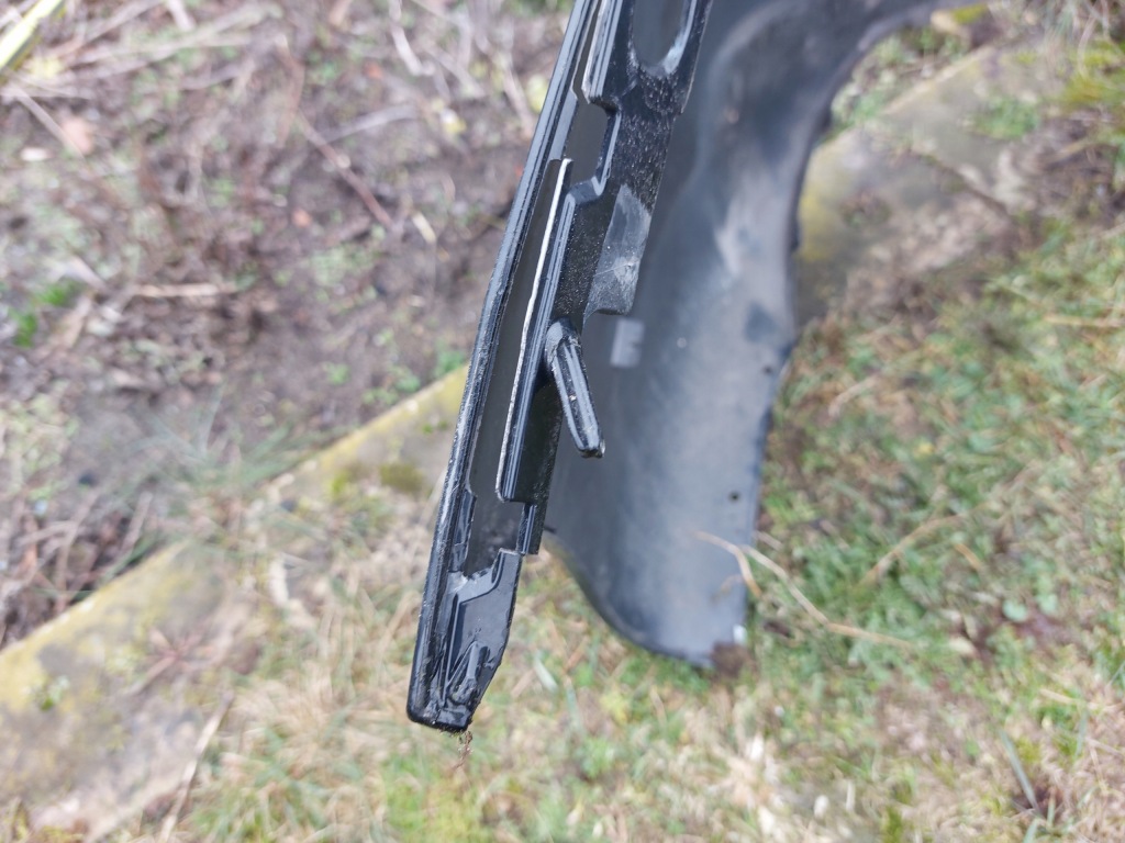 Бампер задний задний peugeot 308 cc кабриолет Киев