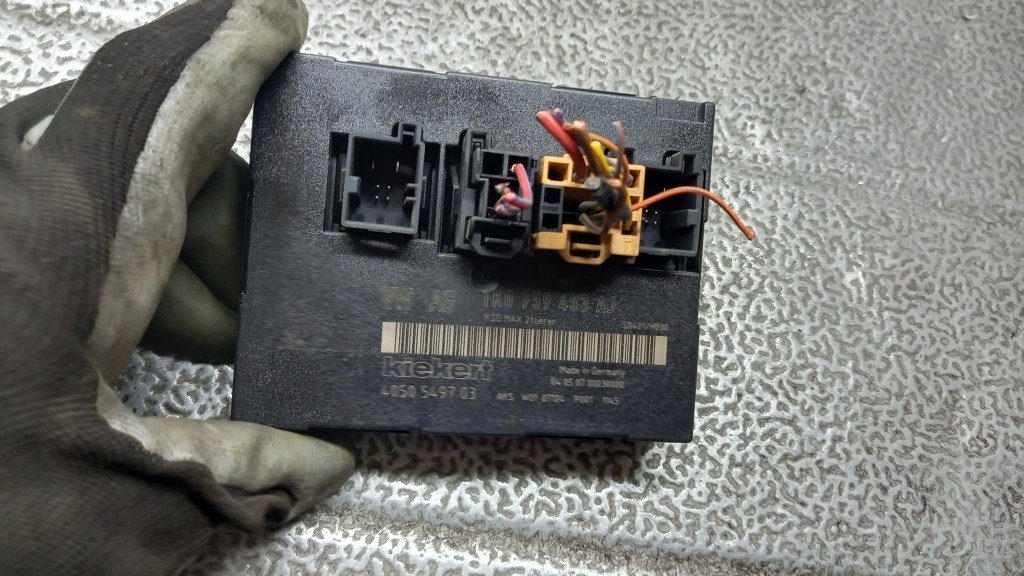 фото №1, Модуль комфорта vw golf v 07r 1k0959433aj