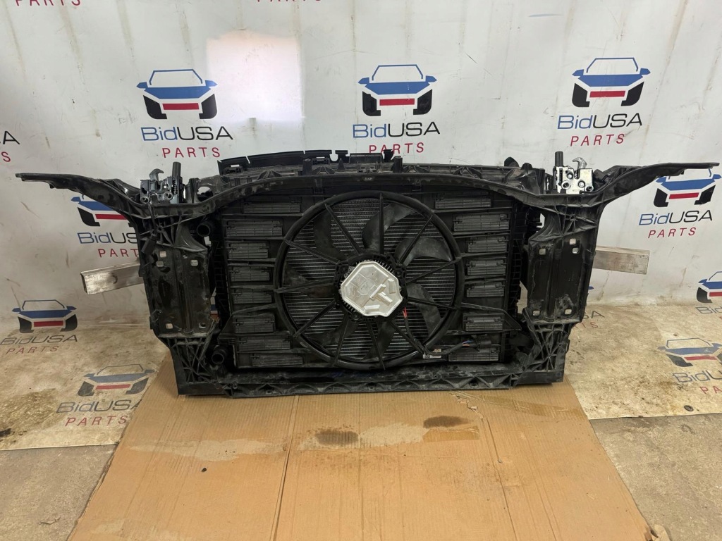 Купити Комплект набір ремінь перед радіатор вентилятор бампер фари audi a6 c8 sline