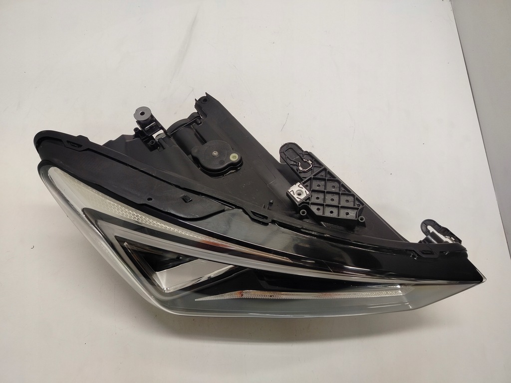 фото №8, Seat leon iv matrix лампа права ліва