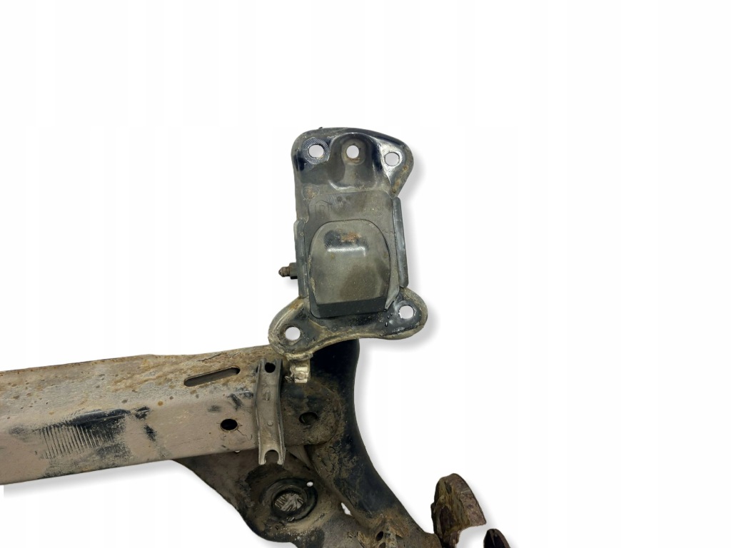 Балка задняя seat ateca 5q0501049bj Киев