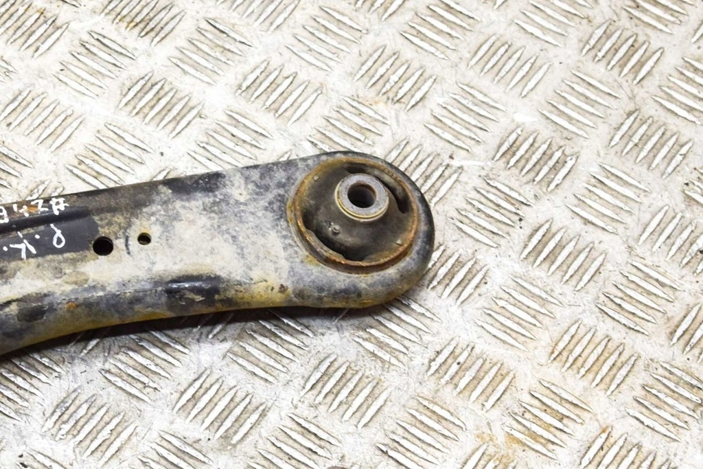 фото №5, Mitsubishi asx ga передні ліва нижні важіль 4013a281 1.80 дизель 110kw 2011