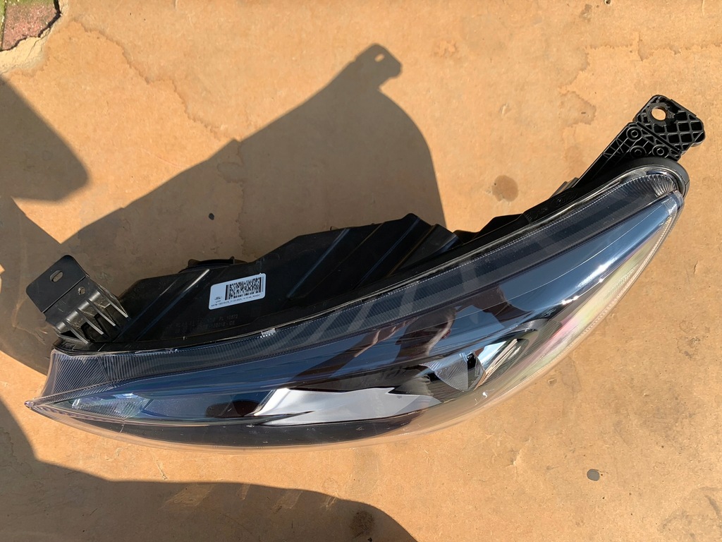 фото №2, Лампа левая led ford focus mk4