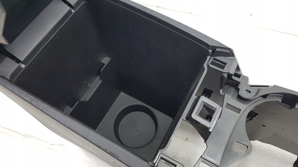 фото №10, Renault kadjar 15- туннель подлокотник кожа eu