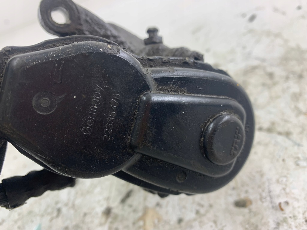 фото №8, Audi a4 b8 суппорт тормозной электрический левый задняя