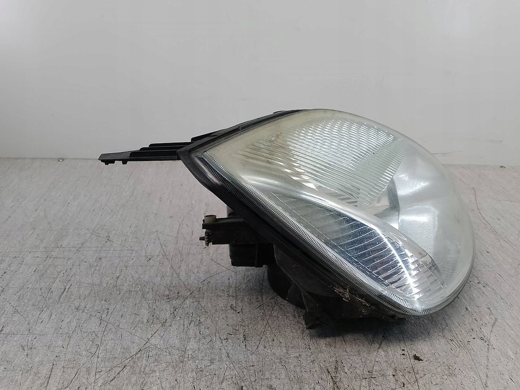 фото №9, Лампа перед права ford fiesta mk6