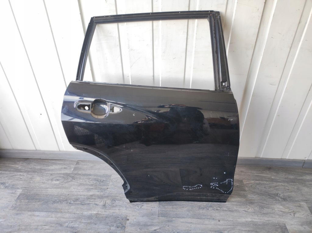 фото №1, Дверь toyota corolla cross 2022- задние правое ------ poznań