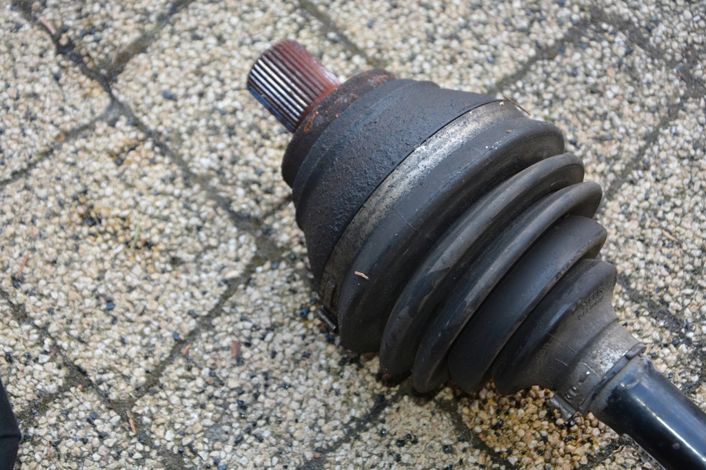 фото №5, Приводной вал skoda octavia 2 ii rs 3c0407271s