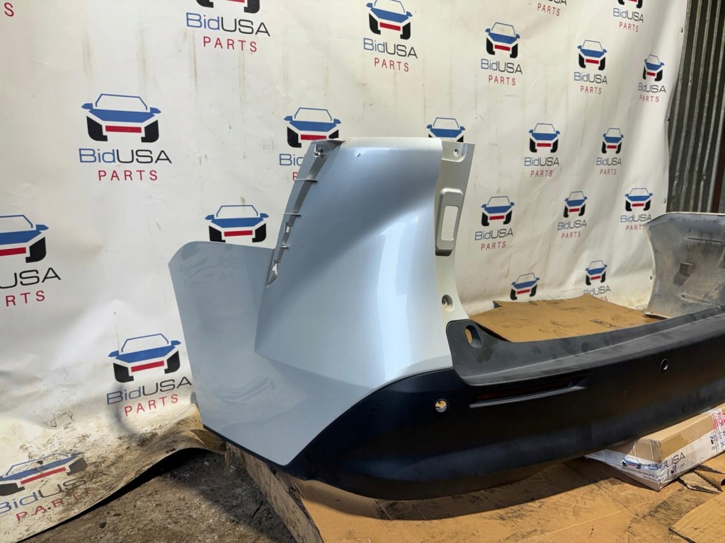 Купить Бампер задний задний toyota sienna xl40 2021+ под pdc датчики