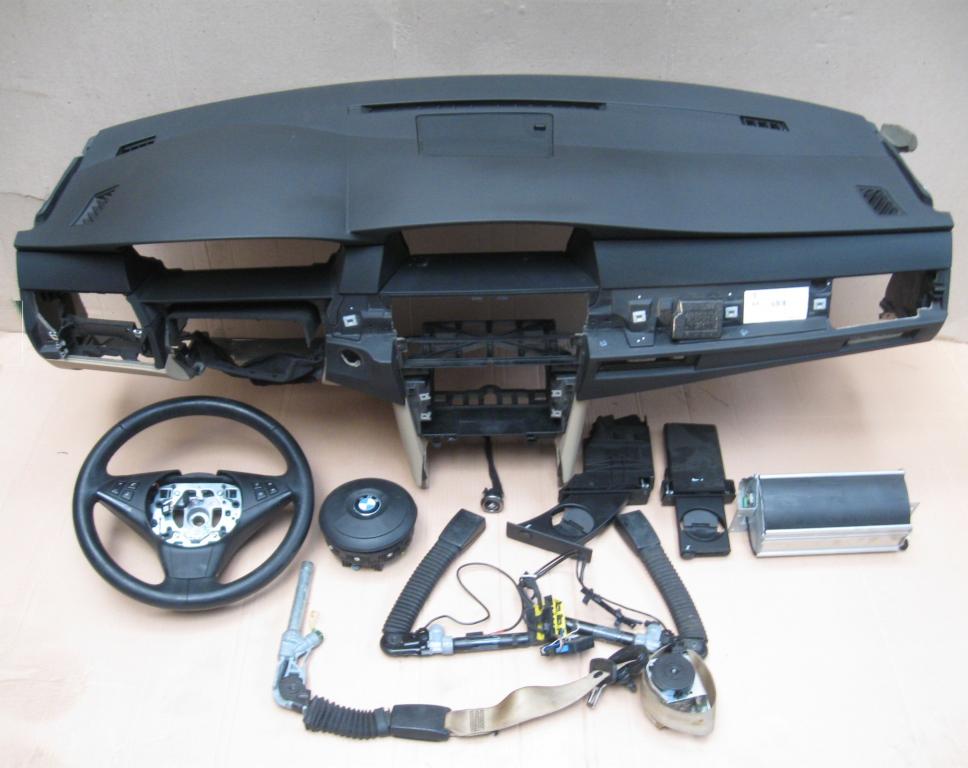 фото №1, Приборная панель консоль ремни подушка безопасности bmw 5 e60 e61 lift
