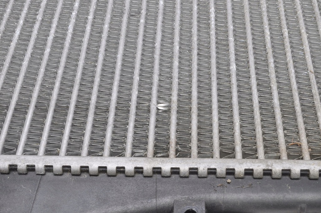 фото №10, Volvo s60 i v70 ii xc70 i 2.4 t5 радиатор воздуха интеркулер 8671694