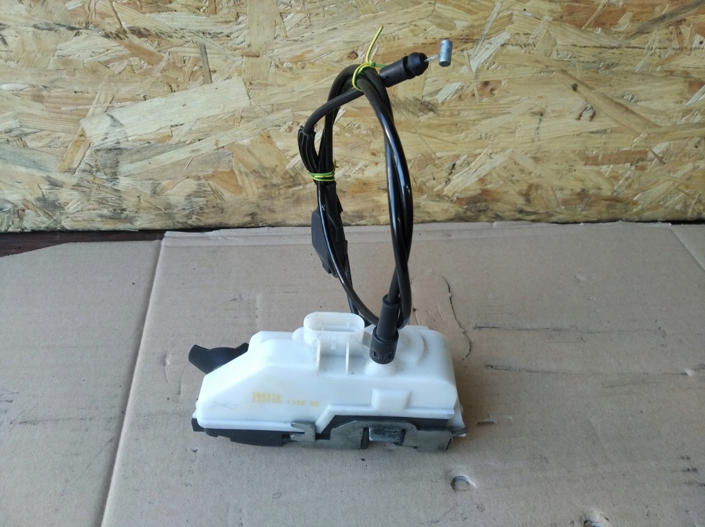 фото №2, Замок дверь перед левый renault twingo 2