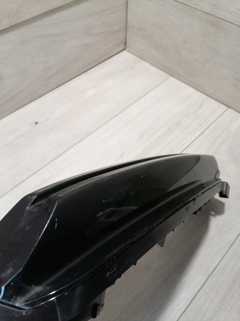 Cayenne turbo поворотник led левый 9y0953049 с Разборки